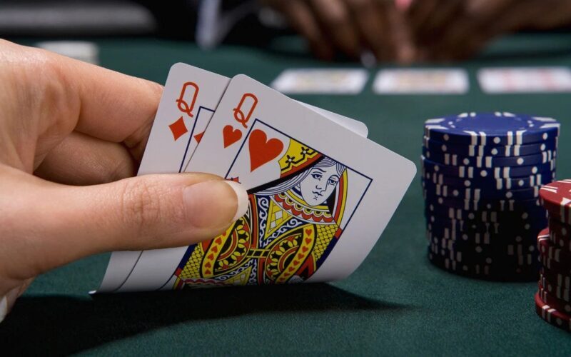 Blackjack'te Basit Stratejiler: Kazanma İhtimalini Artırma